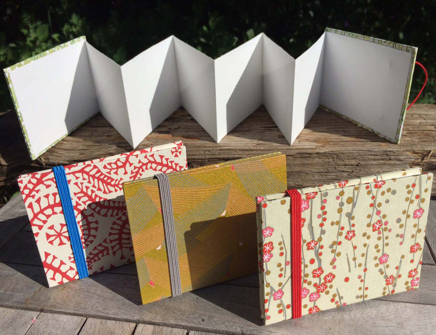 Mini Handmade Concertina Sketchbook (approx: 3" x 4")